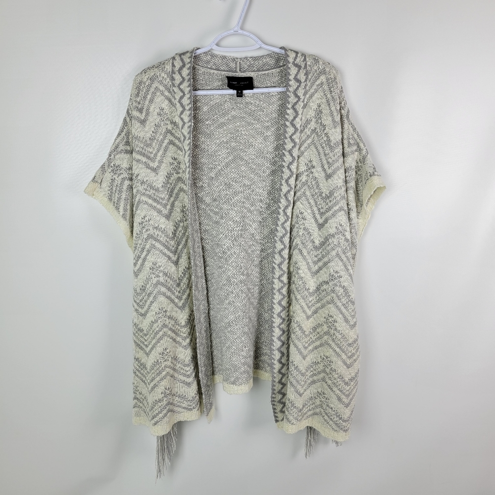 Romeo + Juliet Couture Fringe Poncho Cardigan Sz M